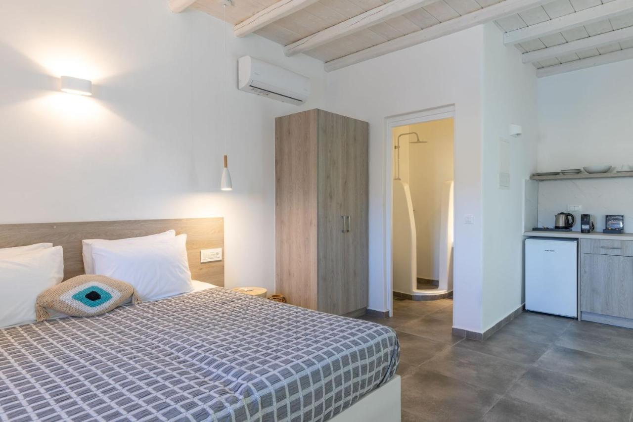 Sea Wind Villas And Suites Tourlos Exterior photo