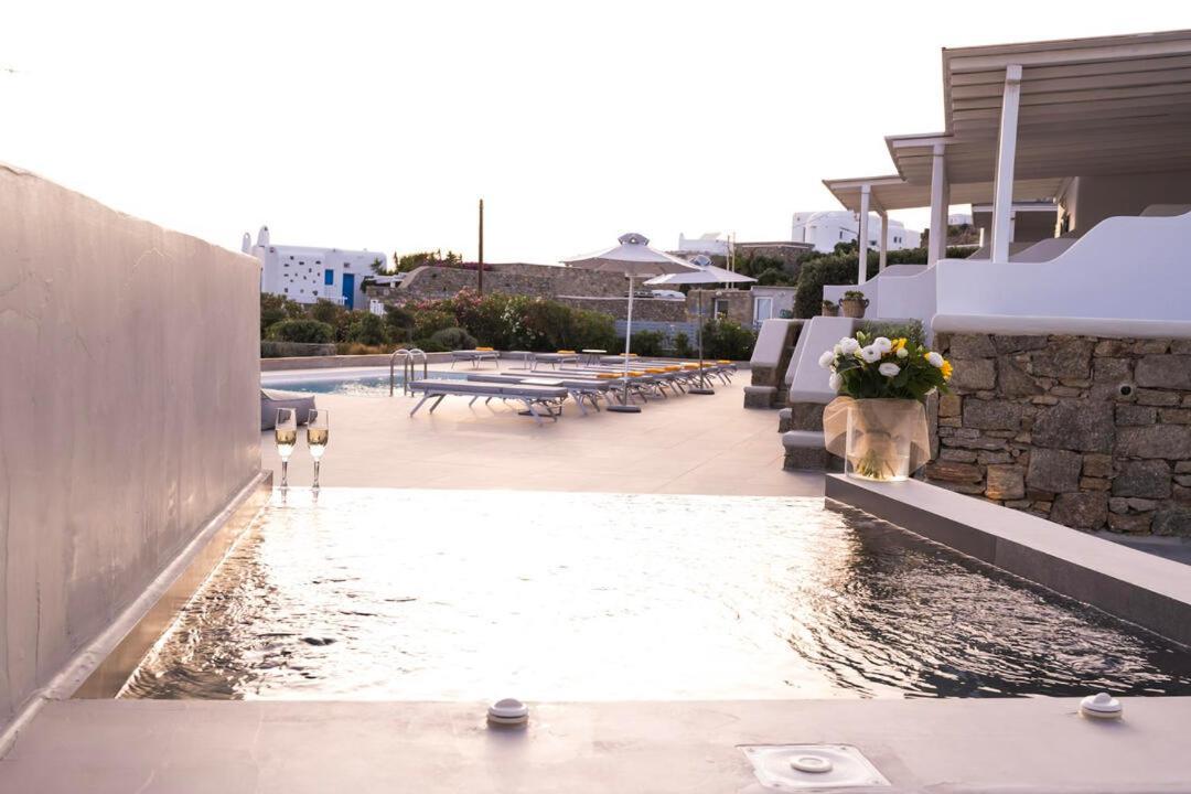 Sea Wind Villas And Suites Tourlos Exterior photo